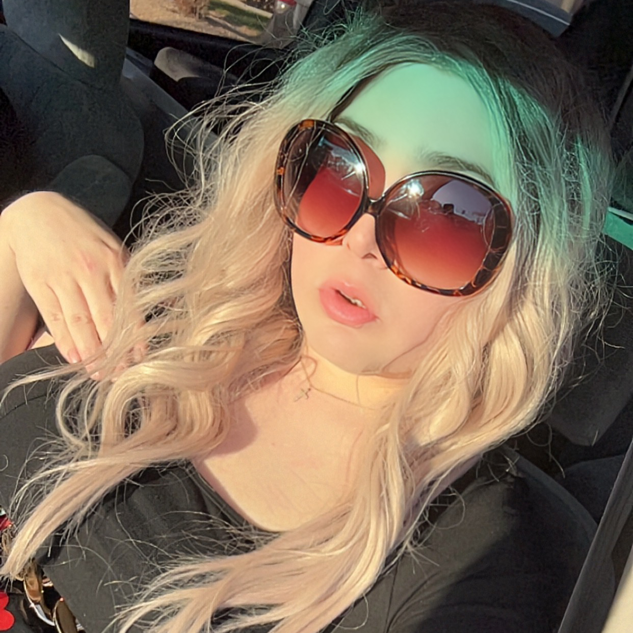 𝒮ℰ𝒜𝒮